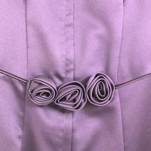 Dress - Picture 6 of 9